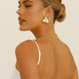 Madalena Naušnice Zlato Pozlaćene Trouglaste Sa Teksturiranim Detaljima I Ušnim Zatvaračem