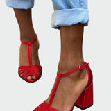 Elegantne Sandale S T Remenom Za Večernje Izlaske