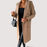 Kia Dugi I Elegantni Kaput Za Svaki Dan Stil I Elegancija