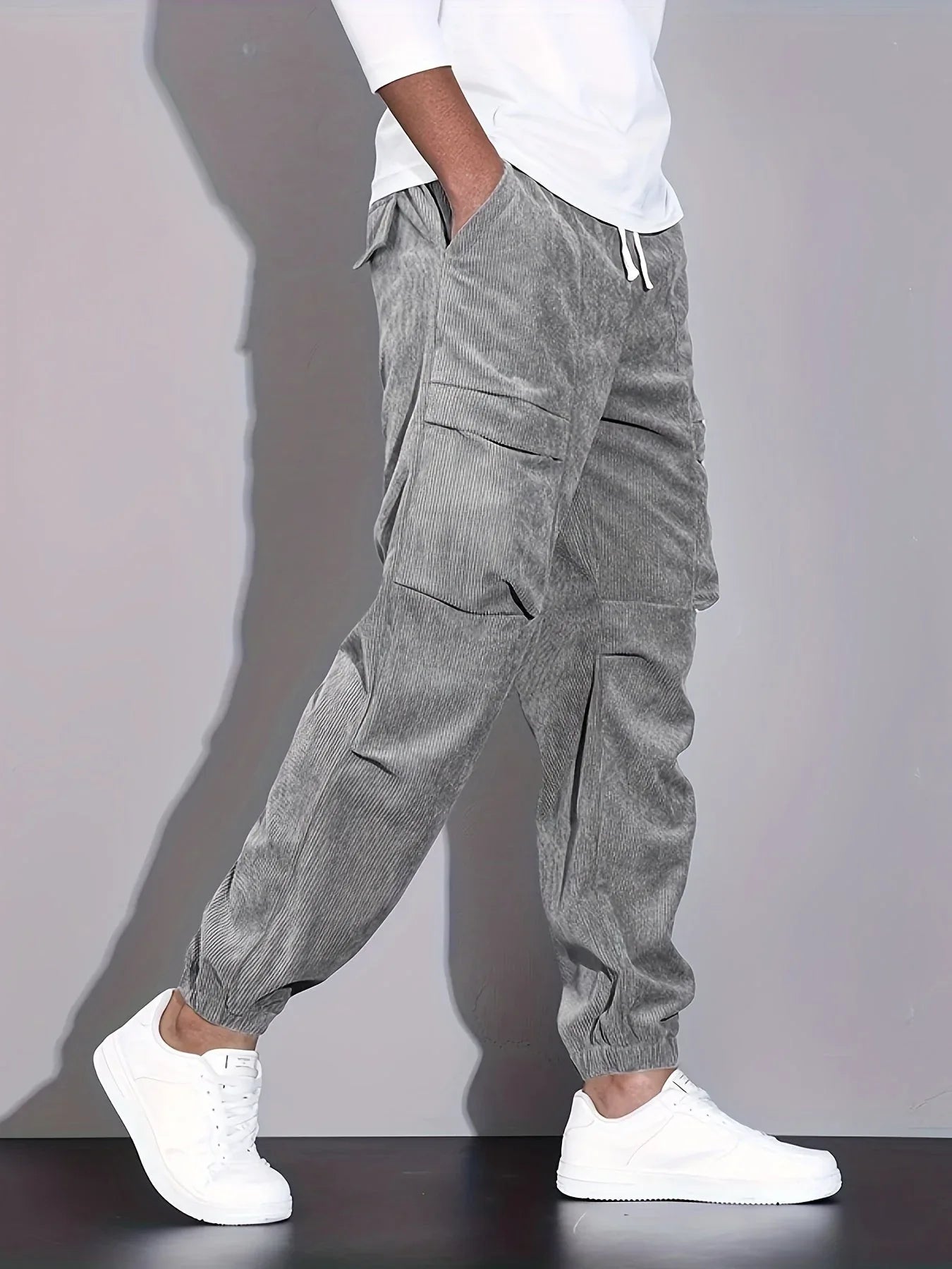 Rossi Roma | PANTALON CARGO EN CORDUROY - Hala Madrid