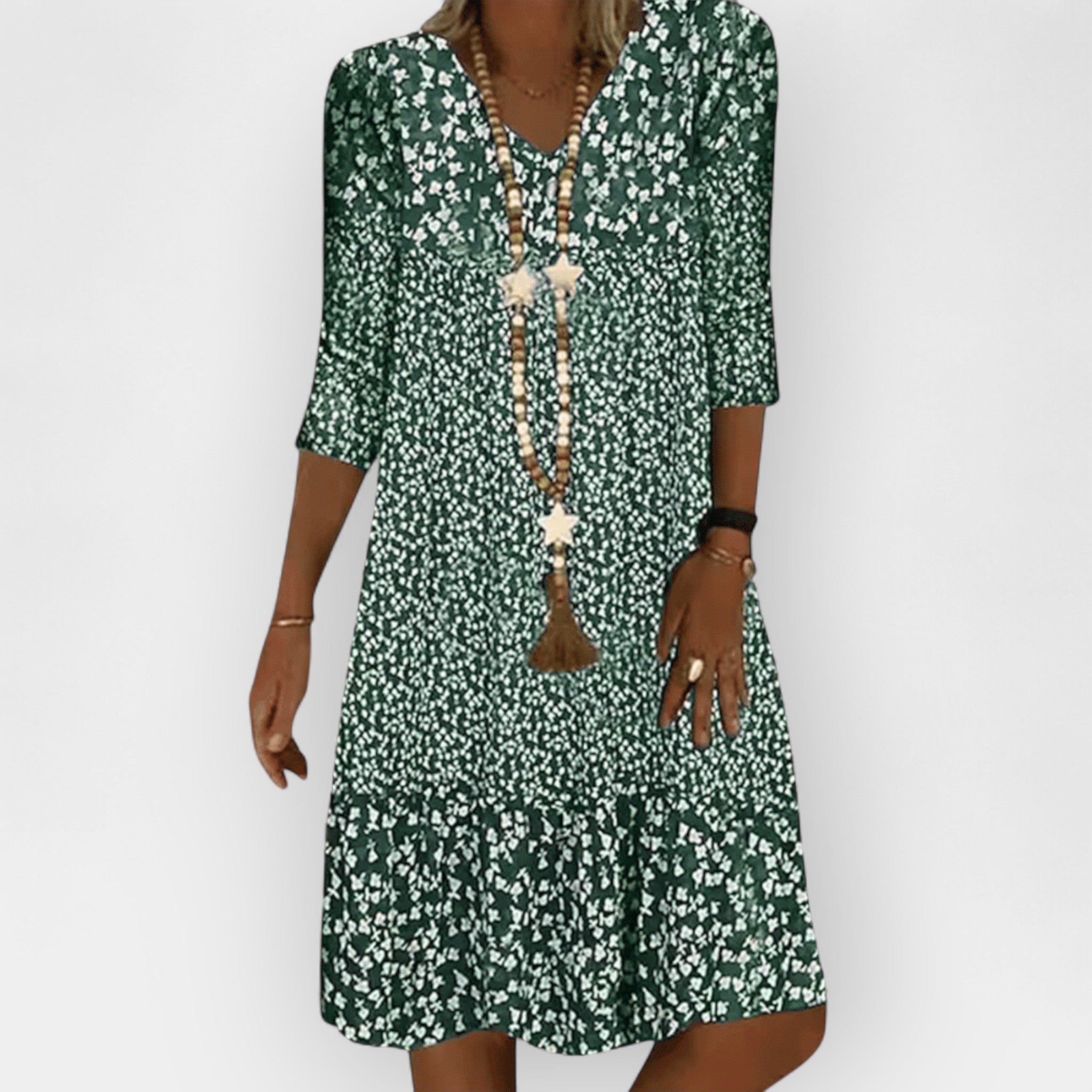 Lagana Haljina Elegantnog Dizajna Za Sve Prilike Udobna