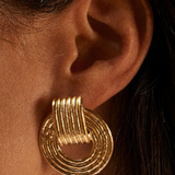 Elvire Kružne Naušnice Elegantnog Dizajna Lagane Težine Za Moderan Modni Izraz I Savršen Stil