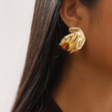 Esmée Nepravilne Cvjetne Naušnice Delikatan Cvjetni Dizajn I Jedinstven Oblik Za Modnu Izjavu