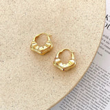 Jaetyn Naušnice Zlato Sa Geometrijskim Nepravilnim Oblikom Sa Klipsom Pad Od 3 cm Širina 2,5 cm