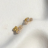 Sophie Naušnice Zlatne Boje Sa Tri Sjajna Kamenčića Za Elegantnu Izjavu I Svaki Dan