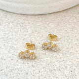 Sophie Naušnice Zlatne Boje Sa Tri Sjajna Kamenčića Za Elegantnu Izjavu I Svaki Dan