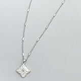 Cleo Ogrlica Srebro Plirano Na Bazi Latuna Iz Kolekcije Lustre I Sage Luksuznog Završetka