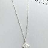 Cleo Ogrlica Srebro Plirano Na Bazi Latuna Iz Kolekcije Lustre I Sage Luksuznog Završetka