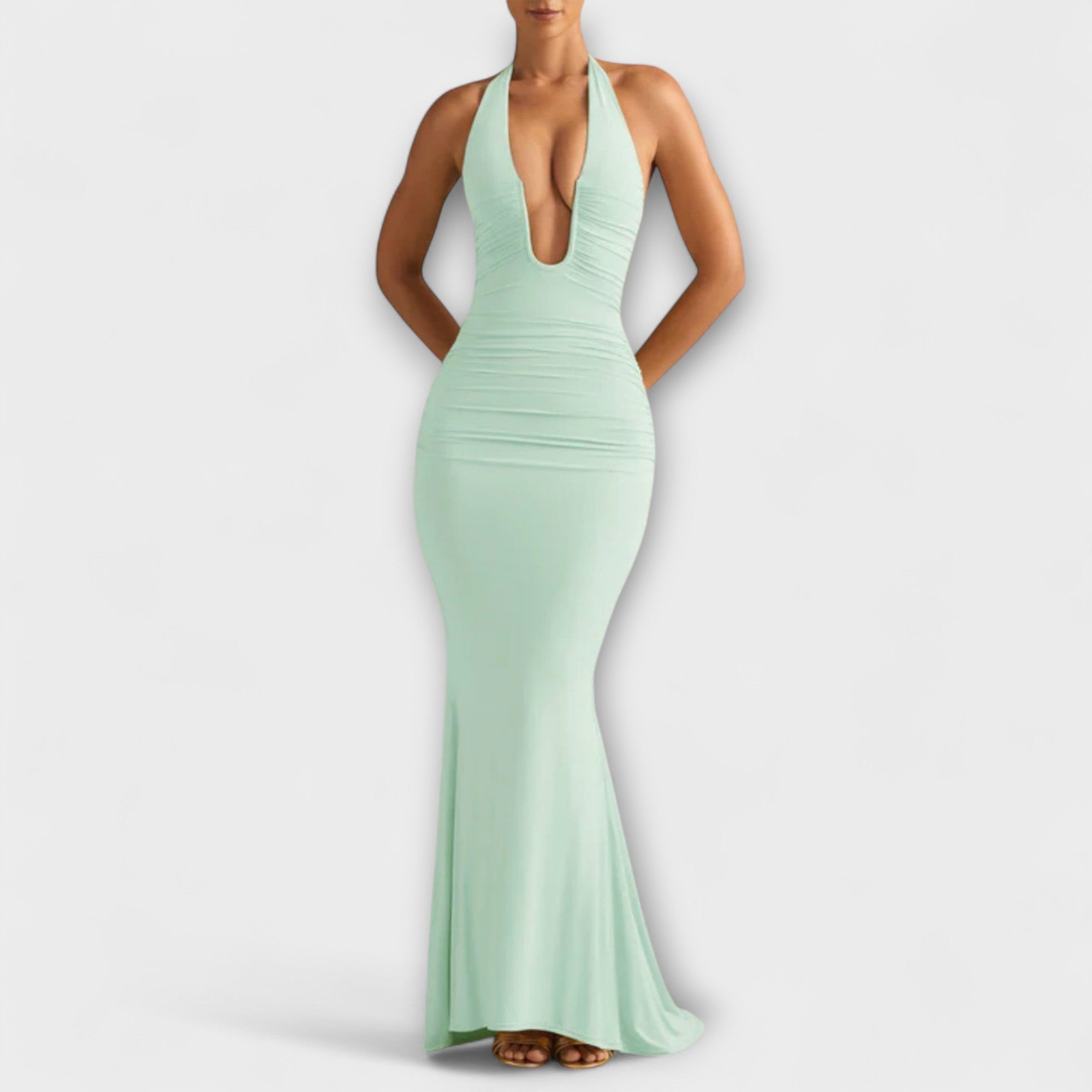 Elegantna Gala Haljina Otvorenim Leđima Impresivnim Dekolte