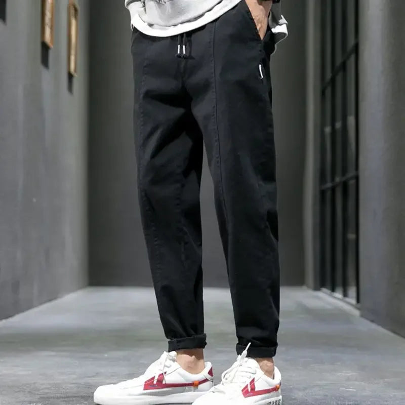Pantalón Jogger Tapered Urbano - Hala Madrid
