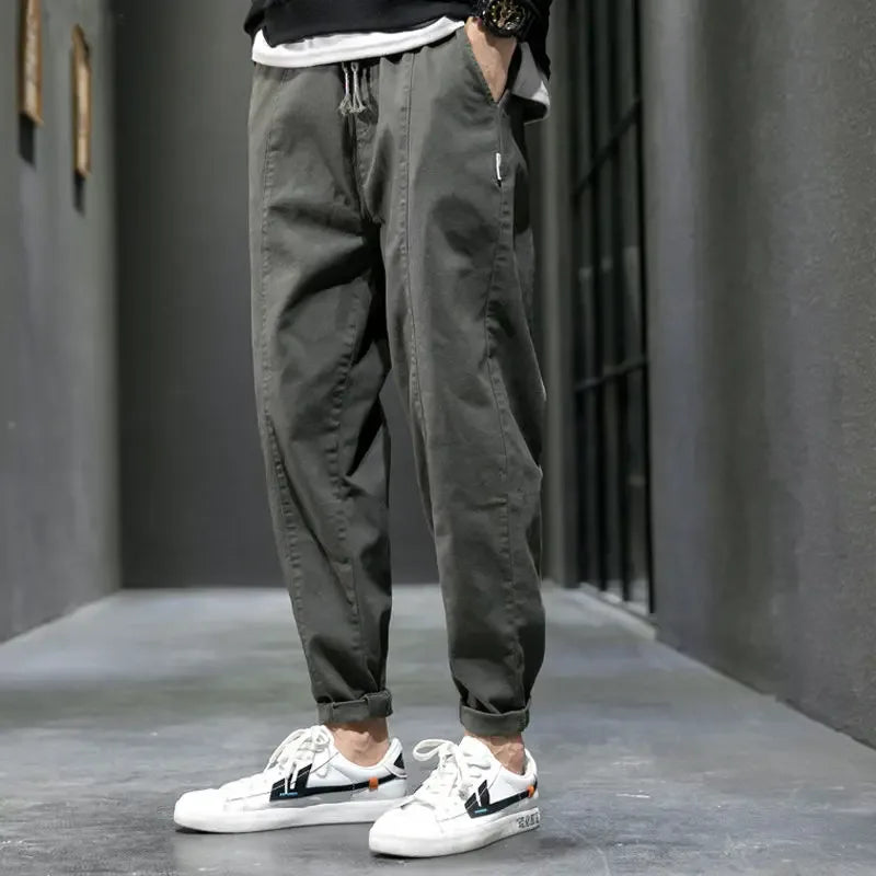 Pantalón Jogger Tapered Urbano - Hala Madrid