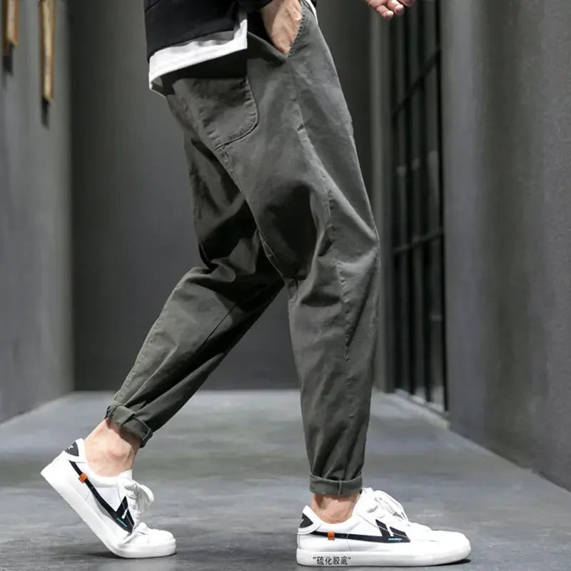 Pantalón Jogger Tapered Urbano - Hala Madrid