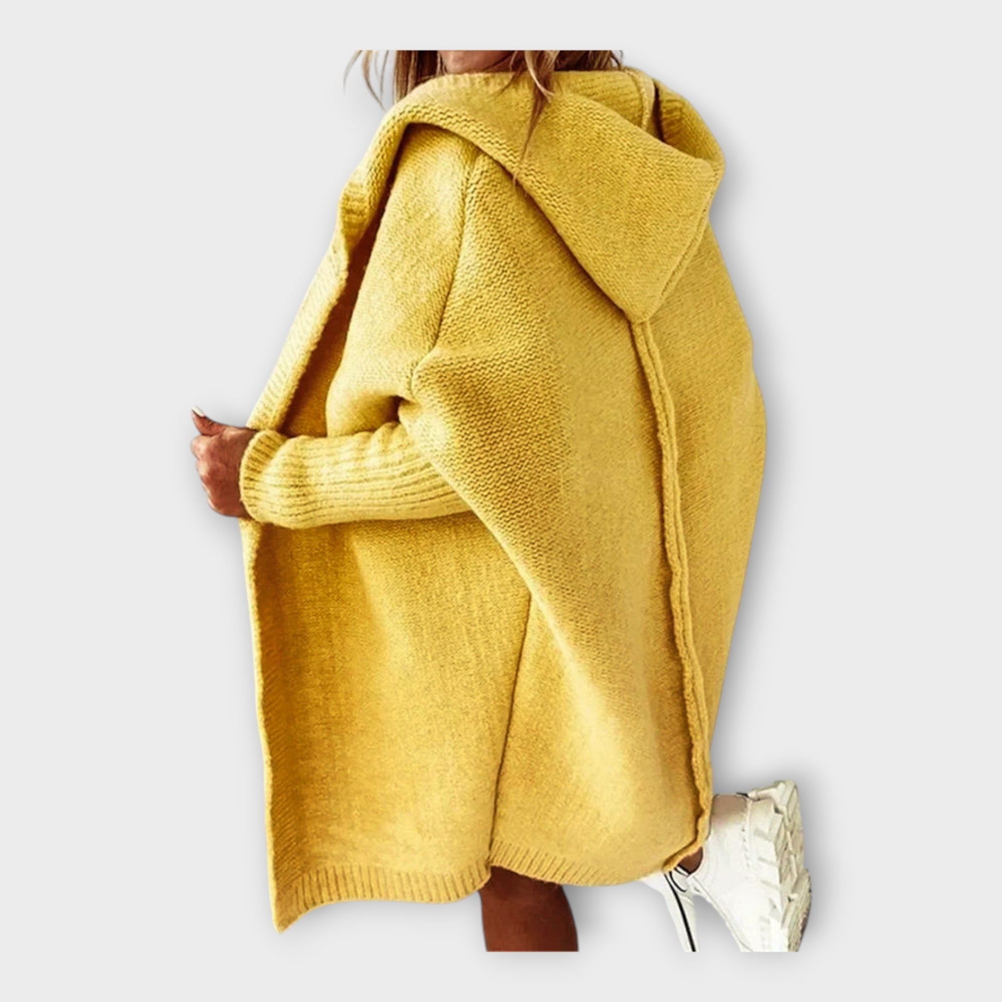 Pletena Jakna S Kapuljačom Udobna I Elegantna Za Sve Prilike