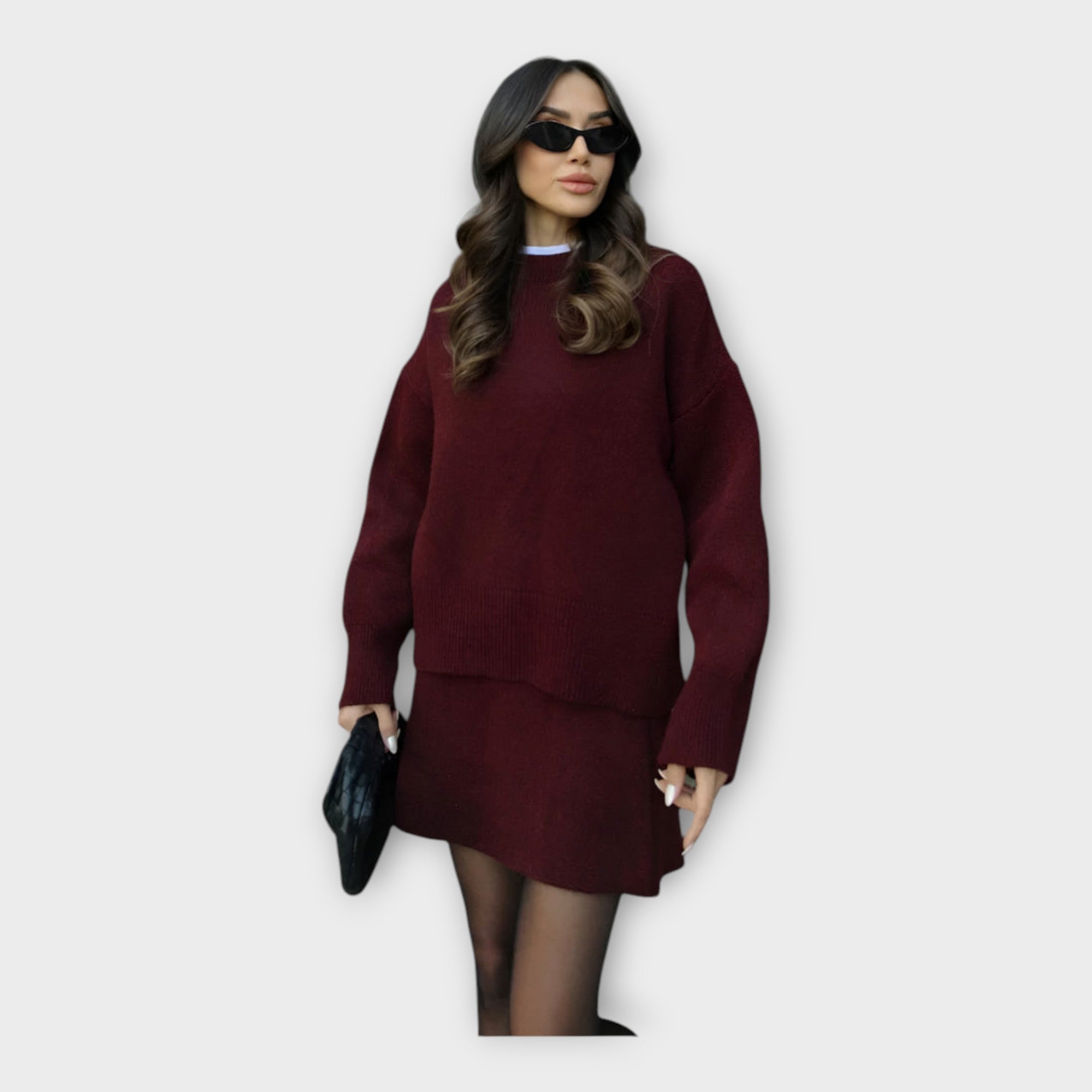 Set Pletene Bluze I Suknje s Modernim Krojem I Elegancijom