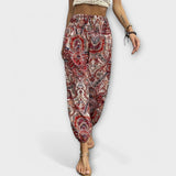 Pantalone Sa Folklornim Uzorkom Za Moderan Stil I Udobnost