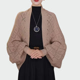 Elegantan Završni Dodir Za Svaki Izgled I Vječni Stil