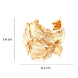 Metalna Narukvica S Teksturiranim Cvjetnim Uzorkom Za Svečane I Svakodnevne Prigode