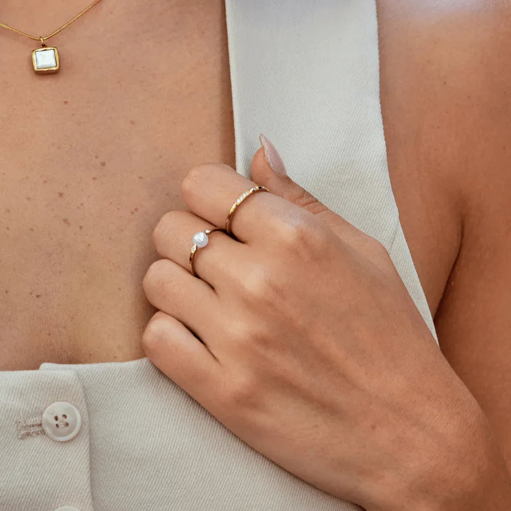 Anillo de Perlas de Agua Dulce Peri - Hala Madrid