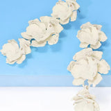 Phyllis Varnish Cvjetne Naušnice Lakirane Sa Sjajem Za Elegantne Prigode I Svakom Stilu