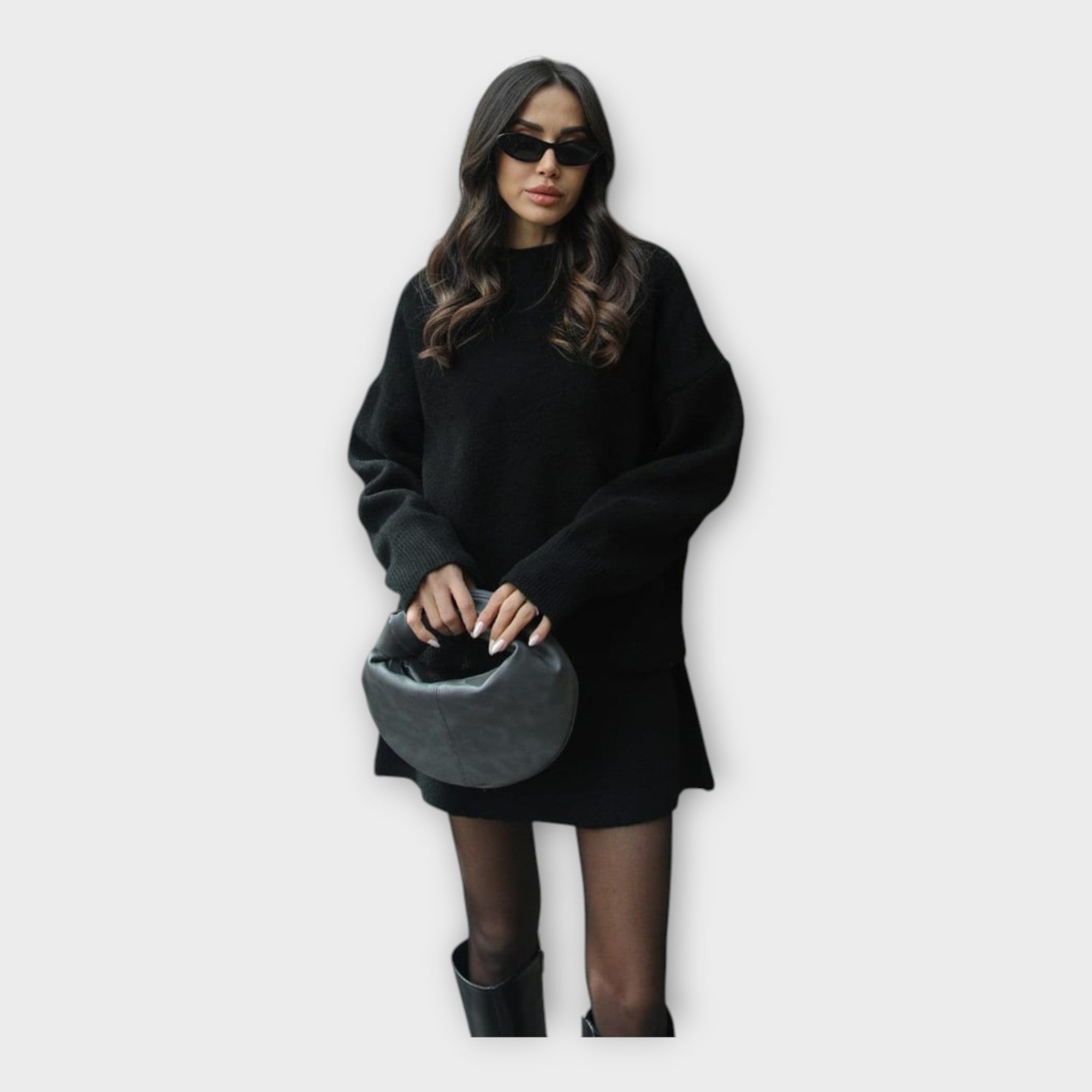 Set Pletene Bluze I Suknje s Modernim Krojem I Elegancijom