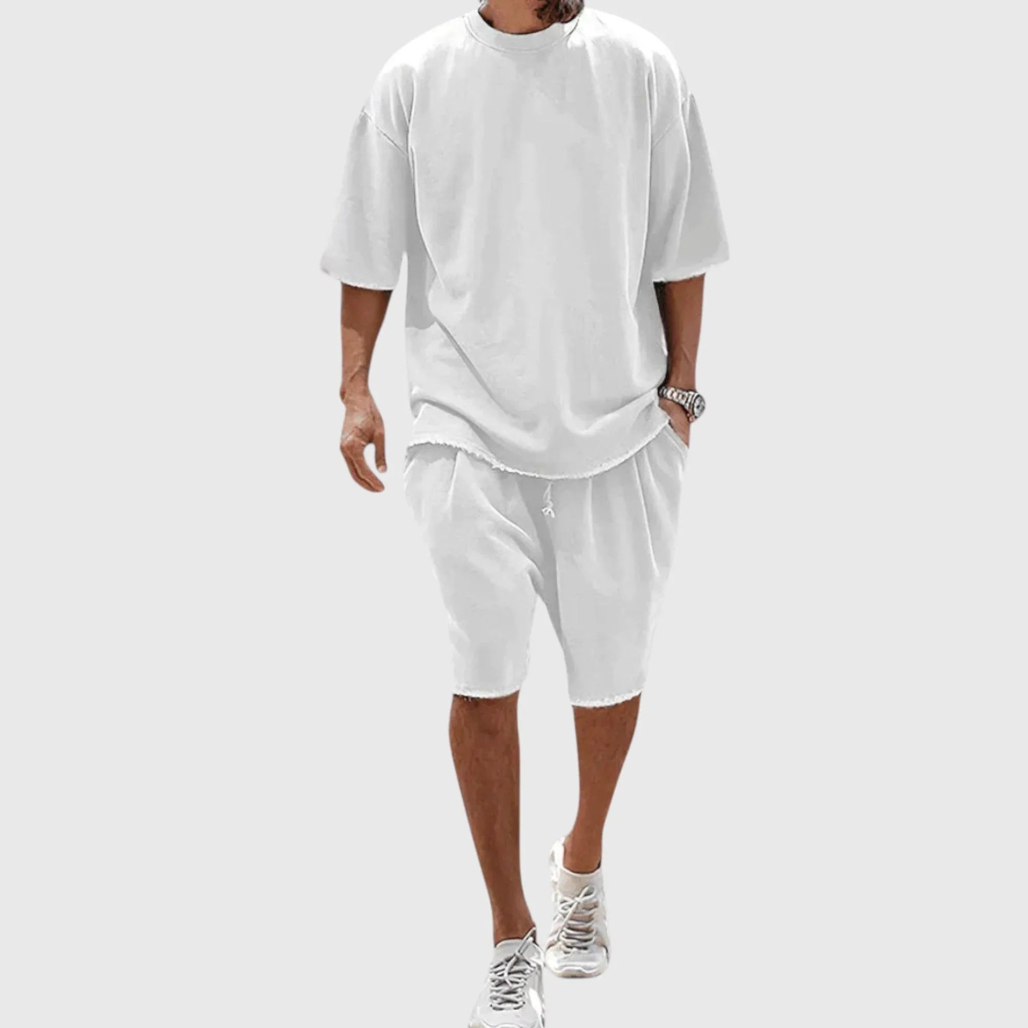 Mateo | Conjunto con camiseta y pantalón corto informal - Hala Madrid